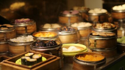 table of round food containers